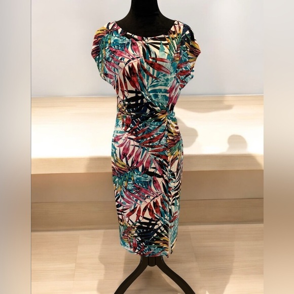 Connected Apparel dress size 4 - Picture 1 of 5